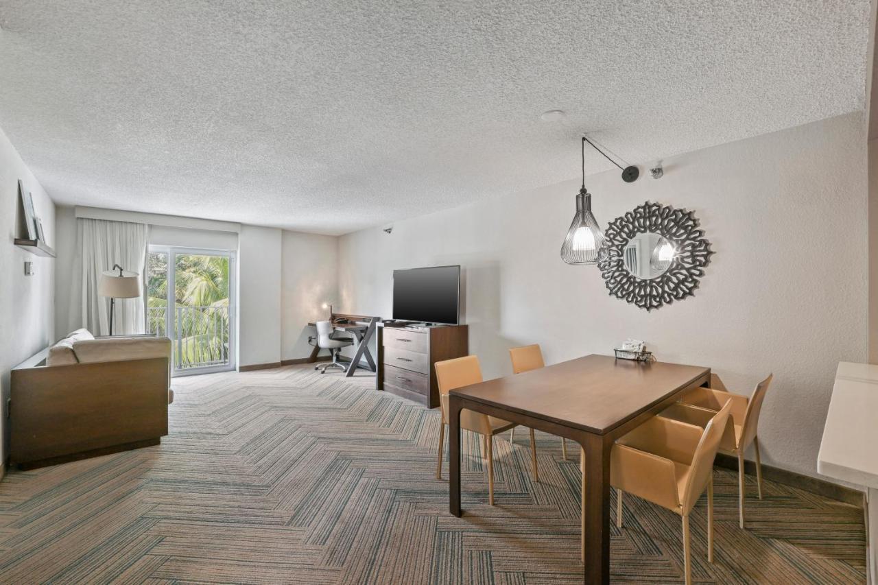 The Malone Aparthotel Miami Exterior photo